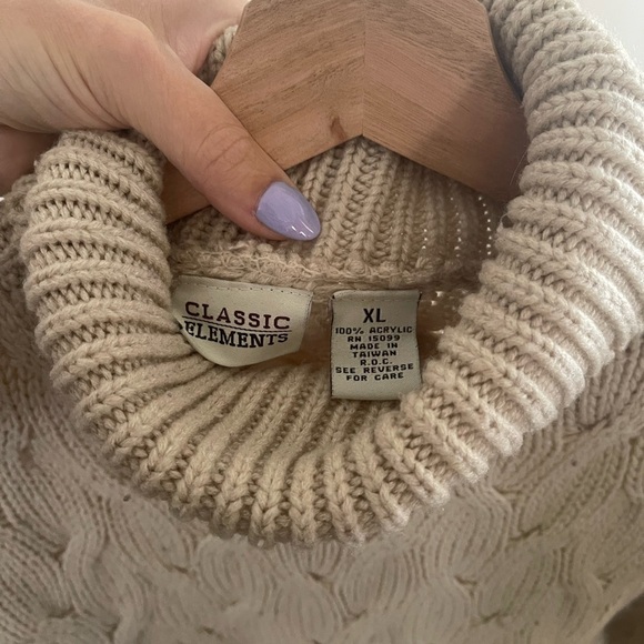 Cozy Classic Elements Cable Knit Tan Turtleneck Sweater - XL - Picture 4 of 5